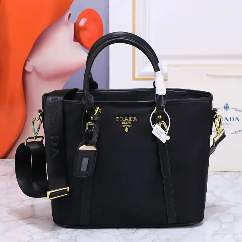 prada aaa qualite sac a main  pour femme s_11a3730